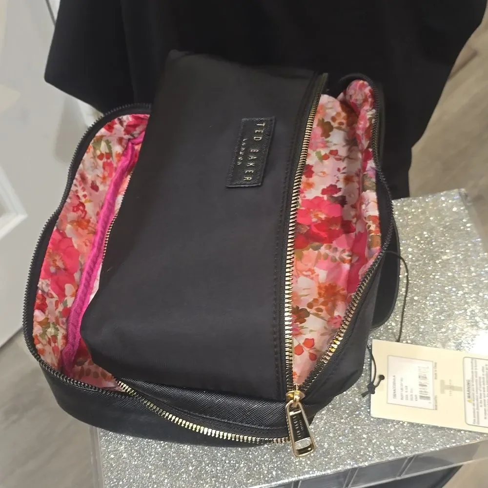 Ted Baker‎ London Puffy Cosmetic Bag- Black